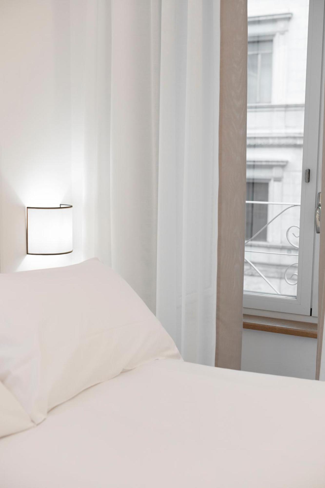 Hotel Domus Vitra Rzym Zewnętrze zdjęcie